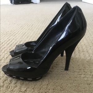 BCBG patten leather peep toe heels size 7.